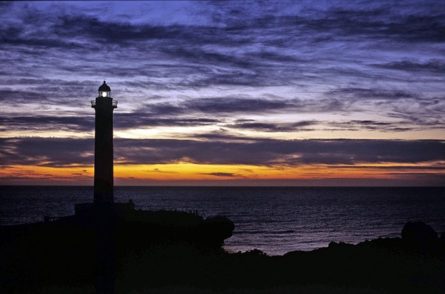 lighthouse_darkness
