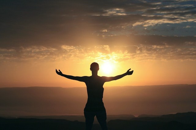 sunrise_person