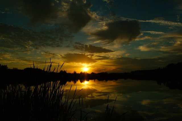 lake_dusk_silence